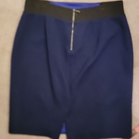 Elie Tahari Black and Blue Pencil Skirt Sz 8 - Picture 5 of 9